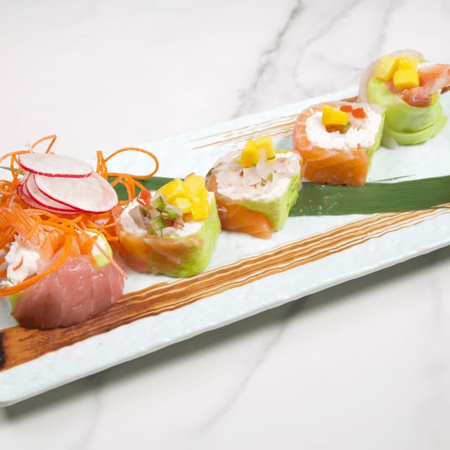Sashimi Roll.