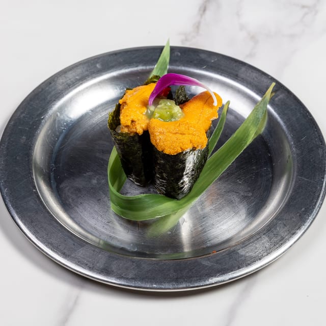 Uni Nigiri.